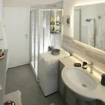 Casa Lux Ampio Monolocale Lägenhet